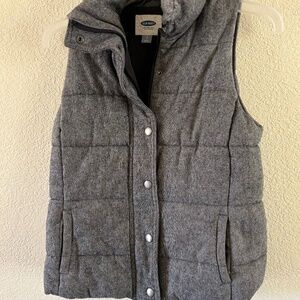 Old Navy winter puffy vest women’s size small petite